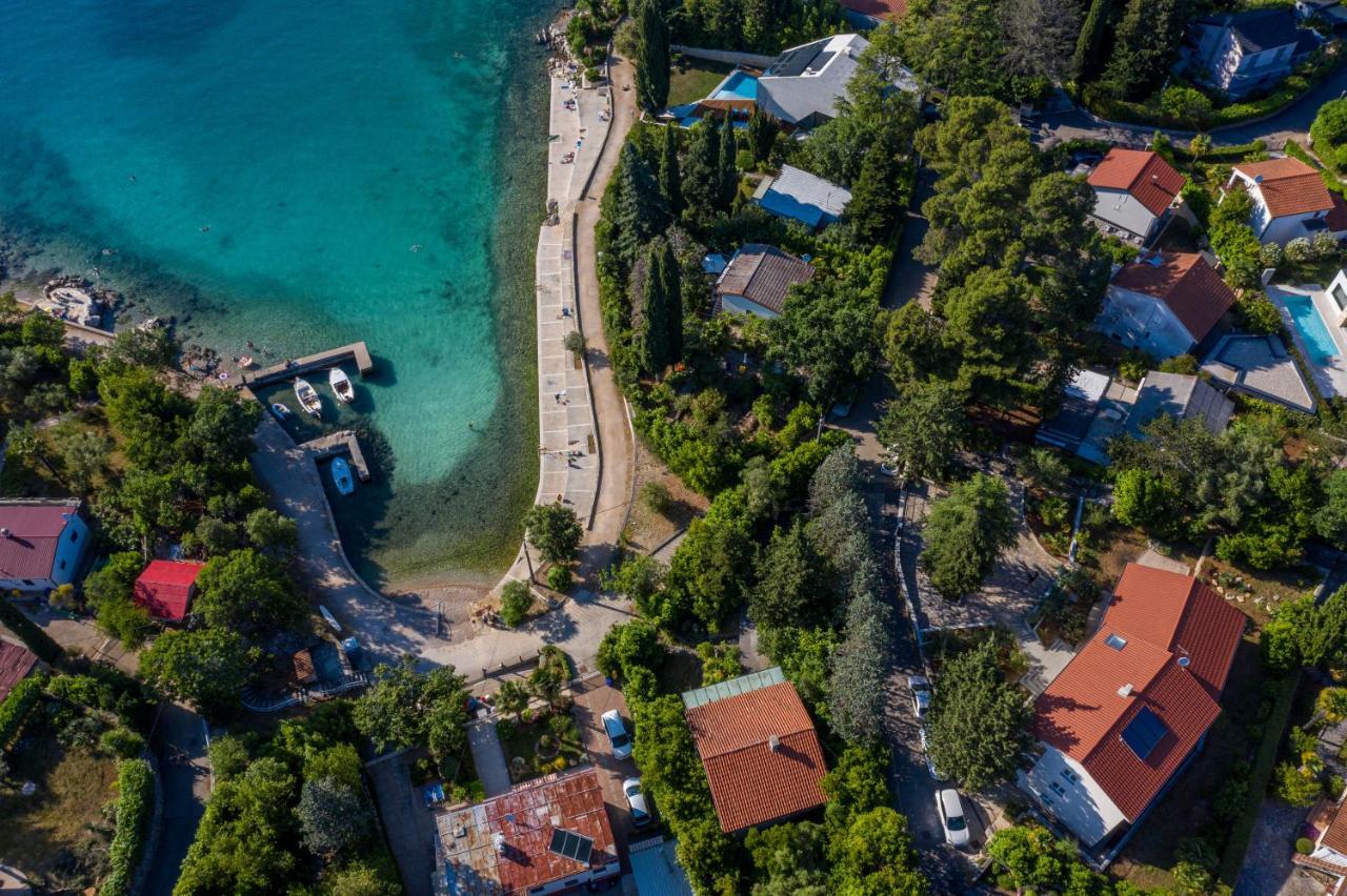 Apartment Nada 1 Малинска Экстерьер фото